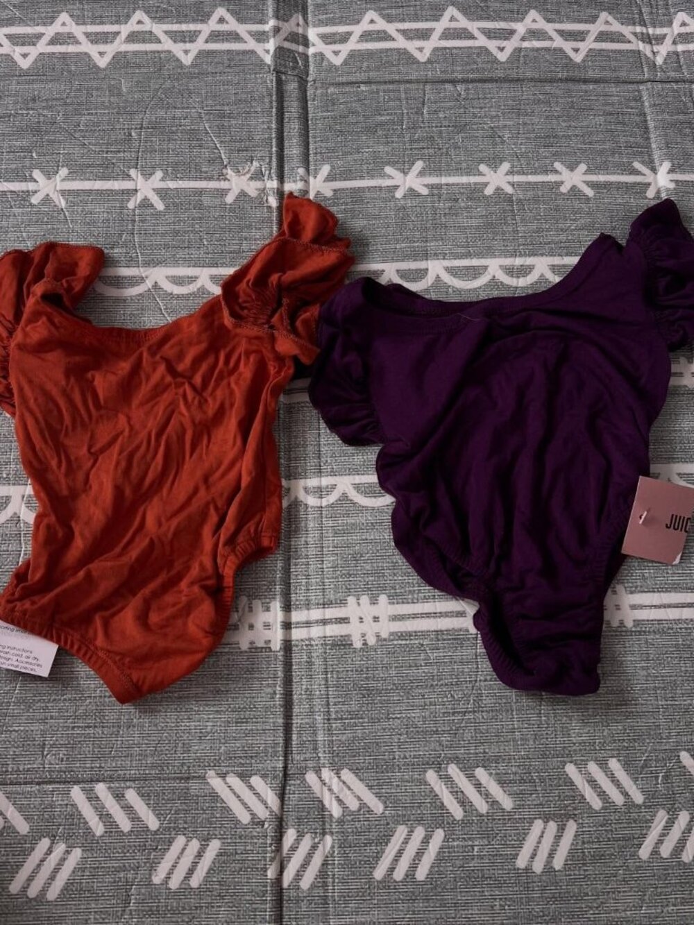 Juice box rompers Lot